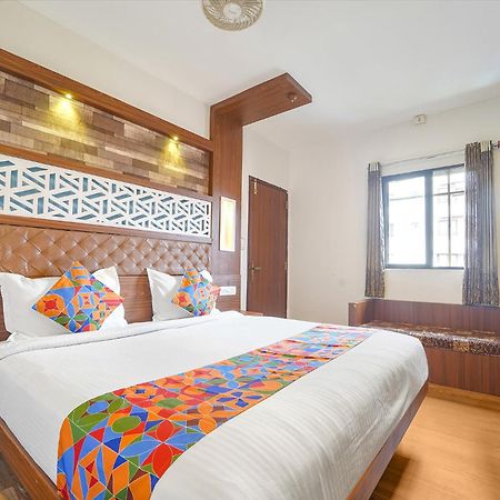 Fabhotel Qube - 800M From Ernakulam Junction South Railway Station Kochi Εξωτερικό φωτογραφία